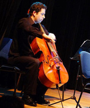 violoncelo x 220 A história dos instrumentos
